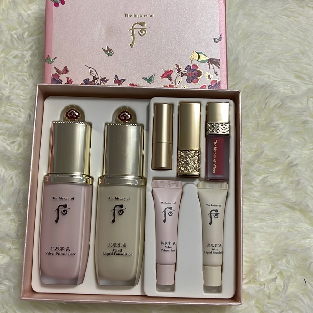 The History Of Whoo Gongjinhyang Mi Velvet Makeup Special Set